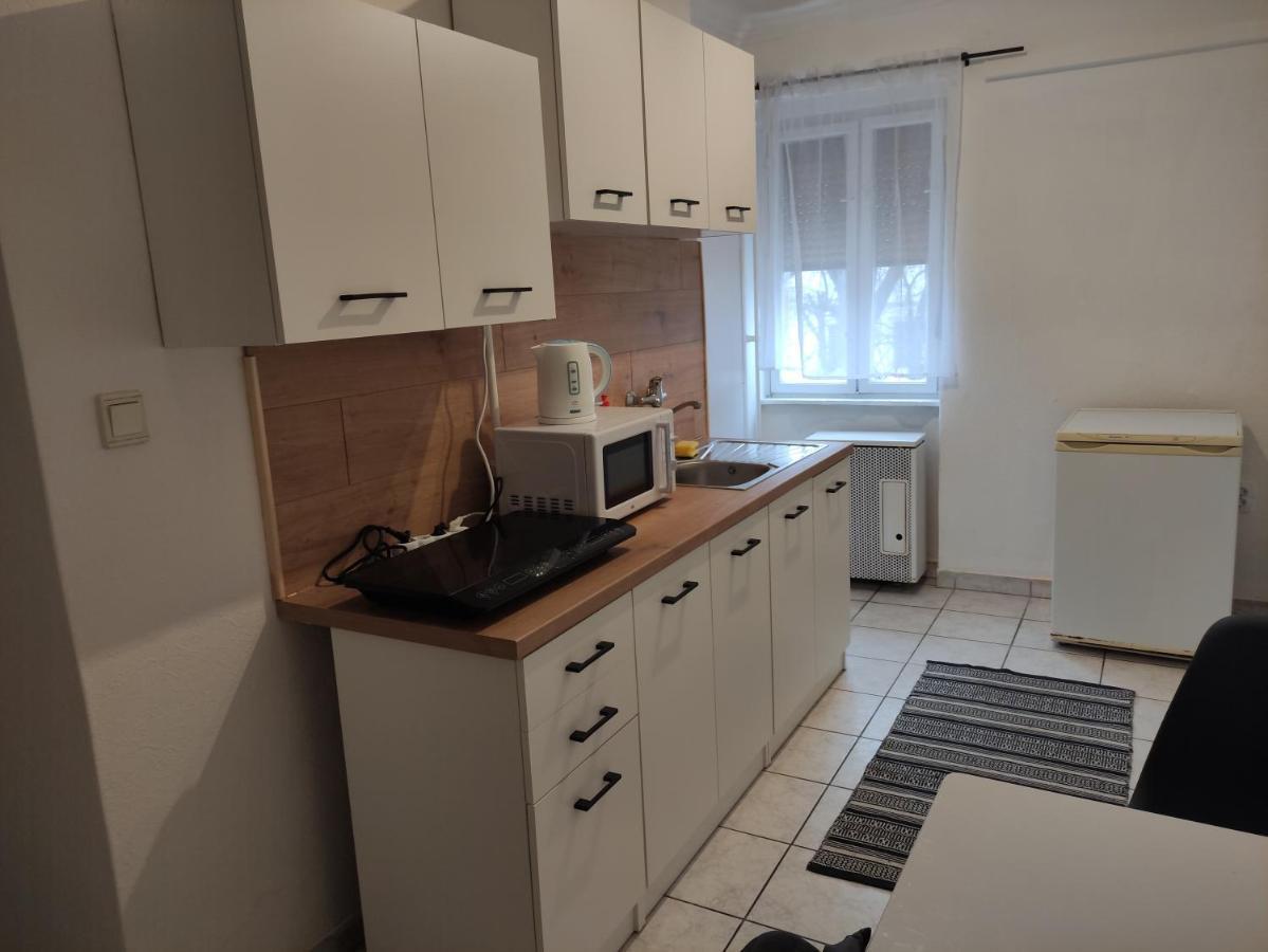 Bristol Apartments 2 바야 외부 사진