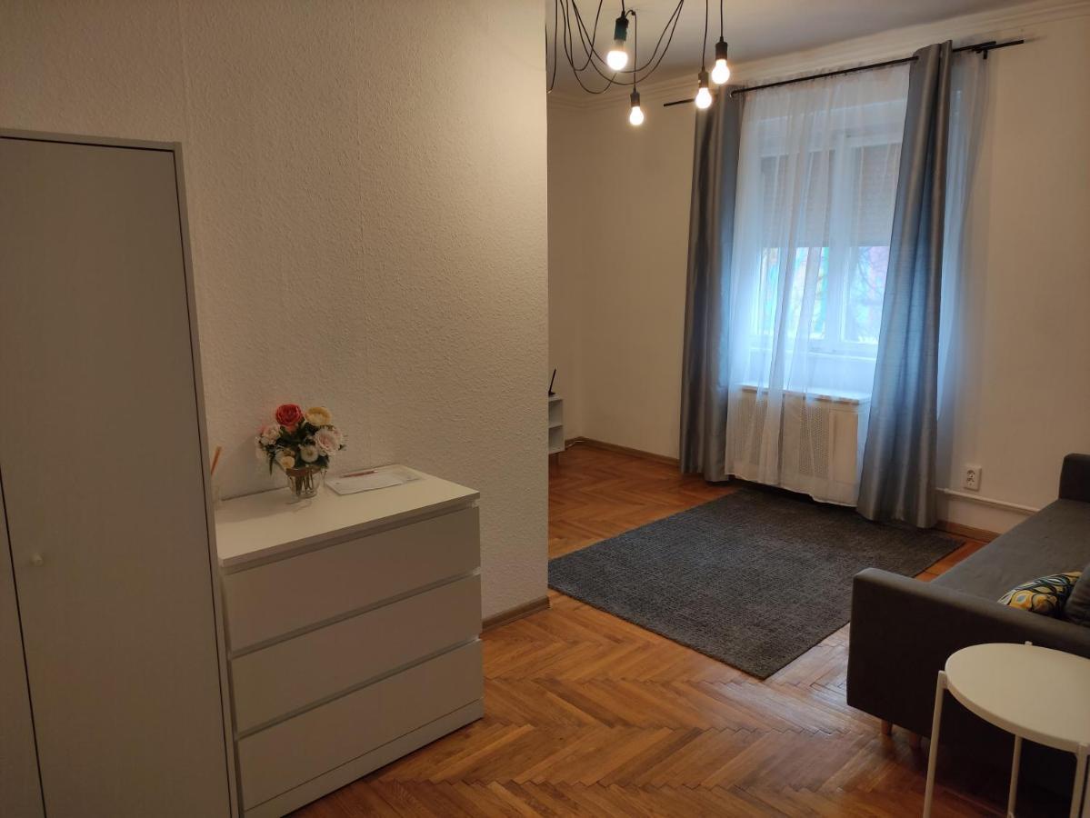 Bristol Apartments 2 바야 외부 사진
